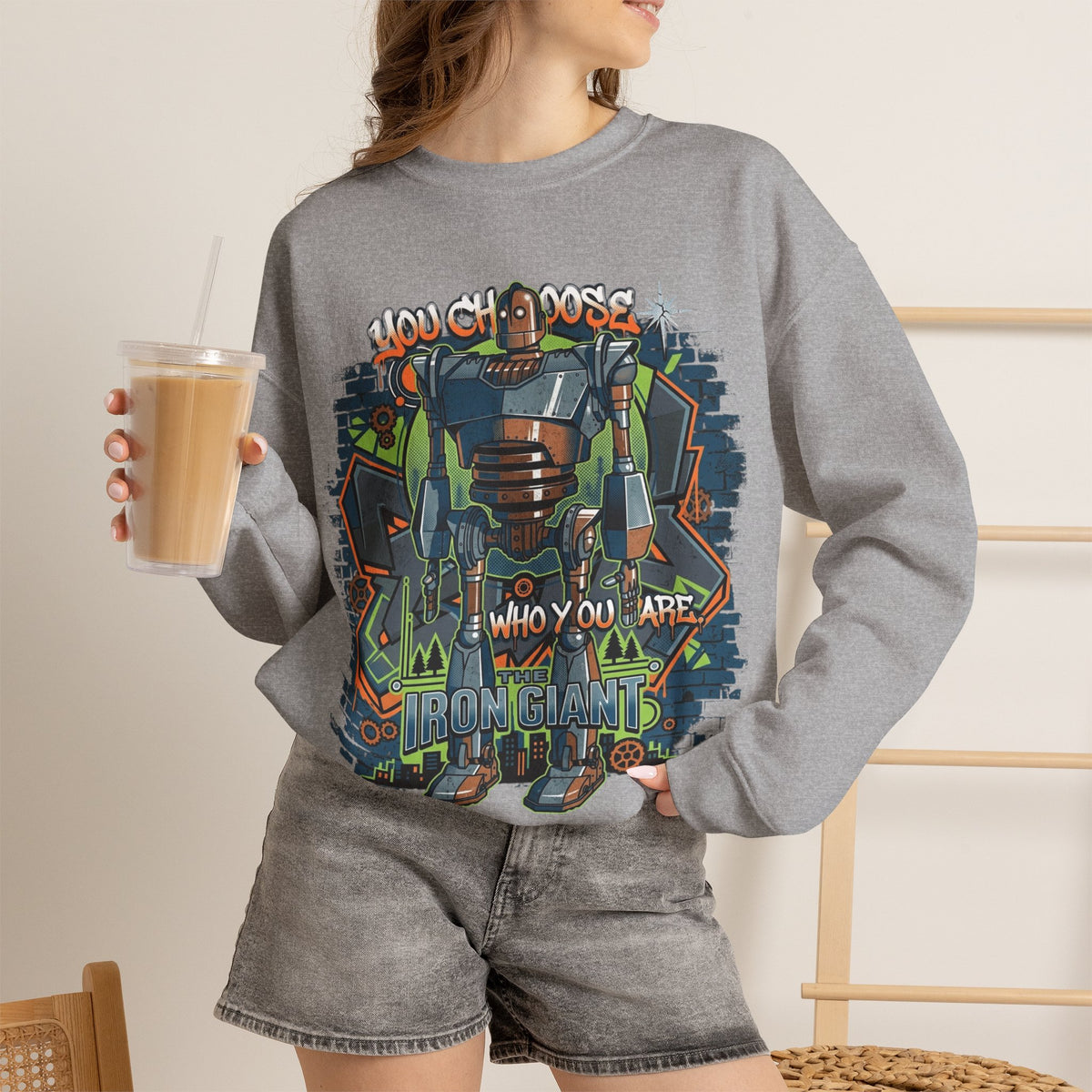 Vert Iron Giant Vintage Style Unisex Graphic Crewneck Sweatshirt
