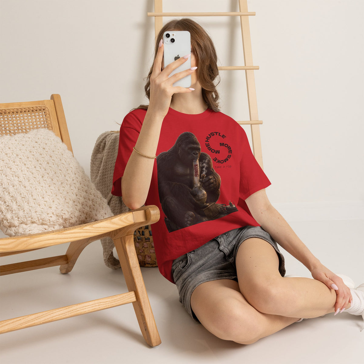 Vert King Kong Smoker Vintage Style Unisex Cotton Graphic T-Shirt