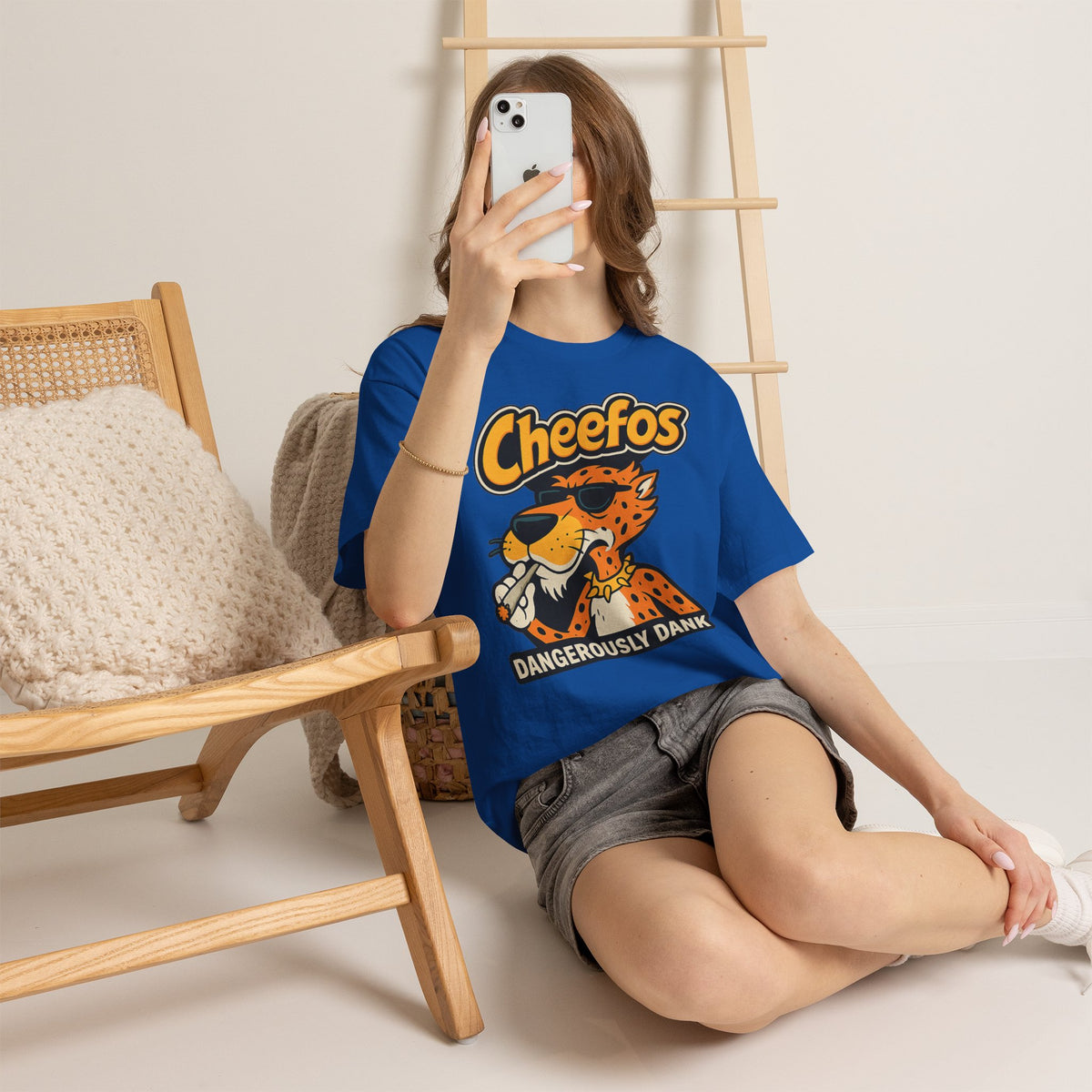 Vert Cheefos Vintage Style Unisex Graphic T-Shirt