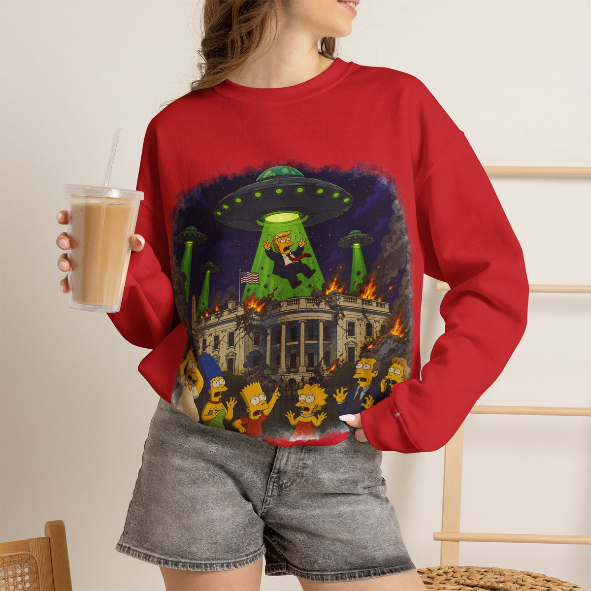 Vert Donald Trump Abduction Vintage Style Unisex Graphic Crewneck Sweatshirt