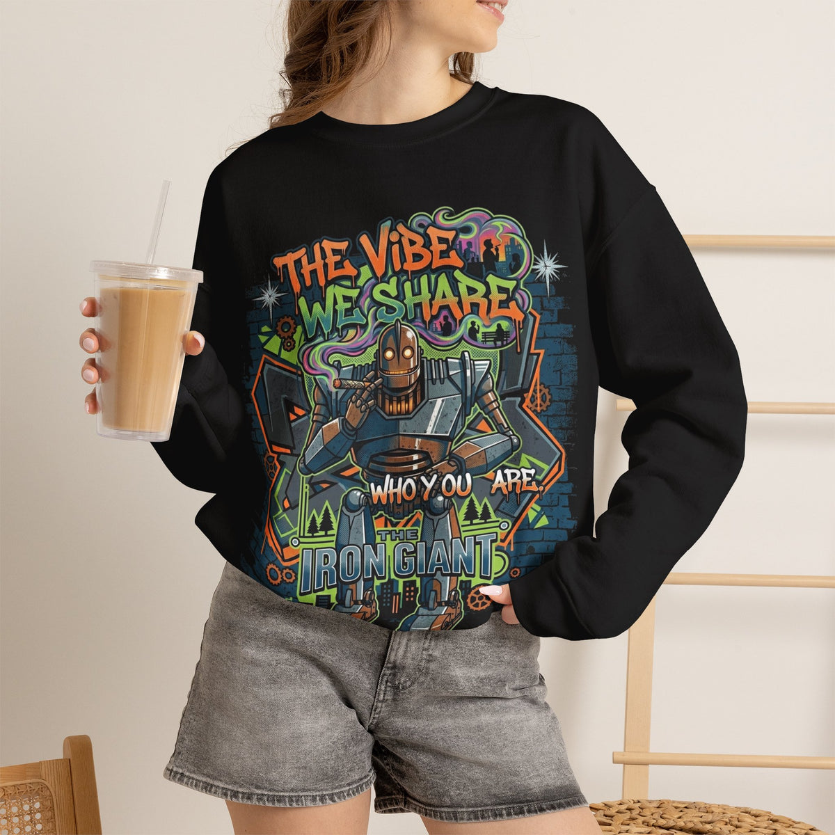 Vert Iron Giant Smoker Vintage Style Unisex Graphic Crewneck Sweatshirt