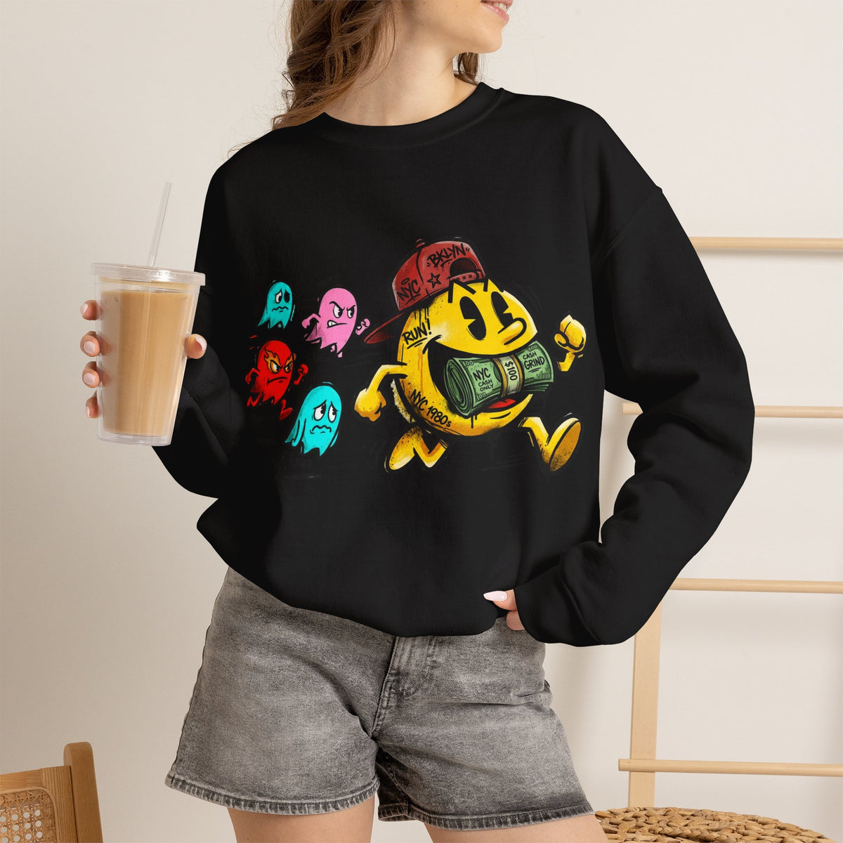 Vert NY Pac-Man Vintage Style Unisex Graphic Crewneck Sweatshirt