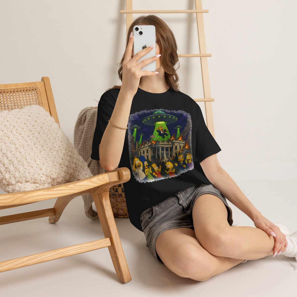 Vert Donald Trump Abduction Vintage Style Unisex Cotton Graphic T-Shirt