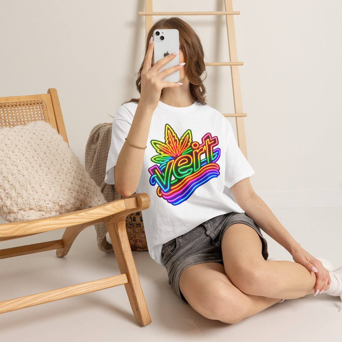 Vert Neon Logo Vintage Style Unisex Cotton Graphic T-Shirt