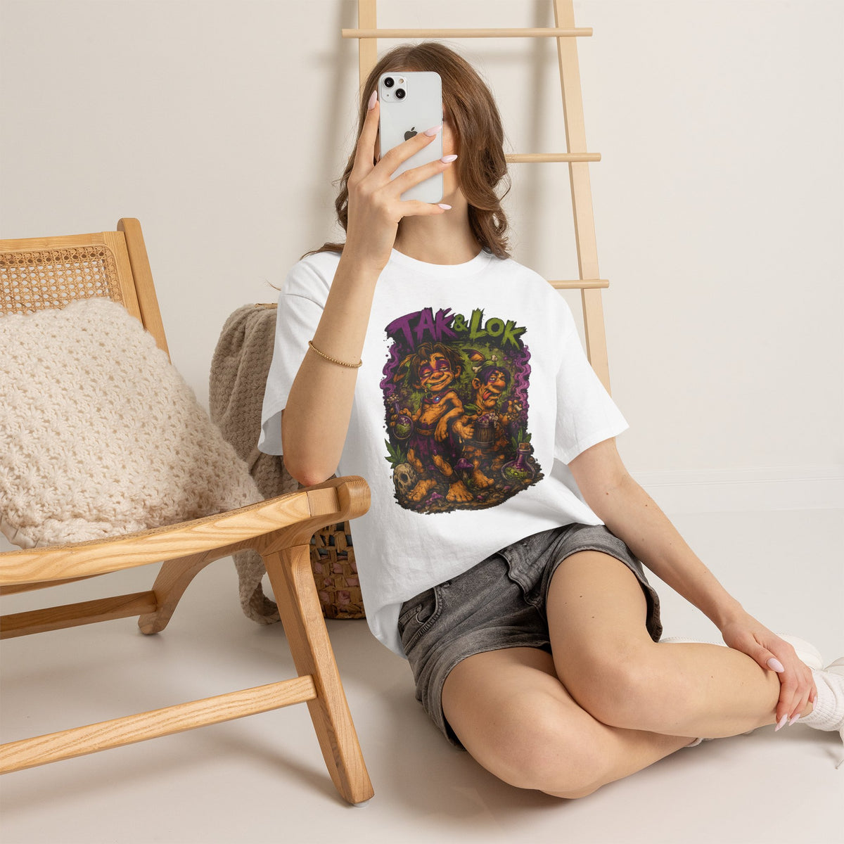 Vert Tak & Lok Vintage Style Unisex Cotton Graphic T-Shirt